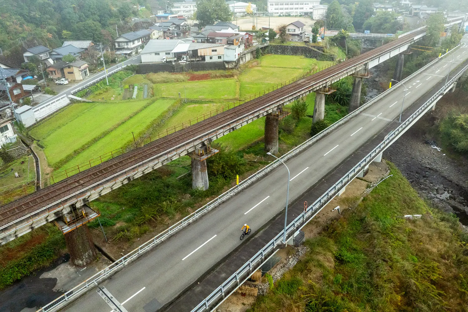 JR予土線 松丸駅＆道の駅 虹の森公園まつの