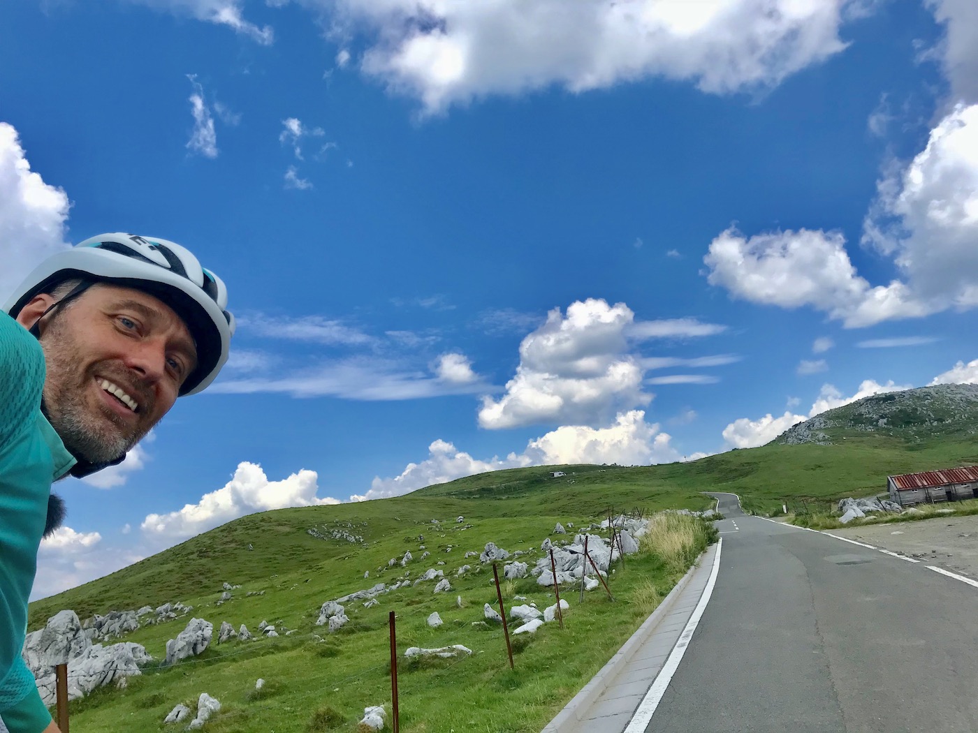 We ask an American cyclist about scenic cycling routes besides the Shimanami Kaido